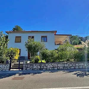 apartments-gorisek.primorje-gorskikotar.com/